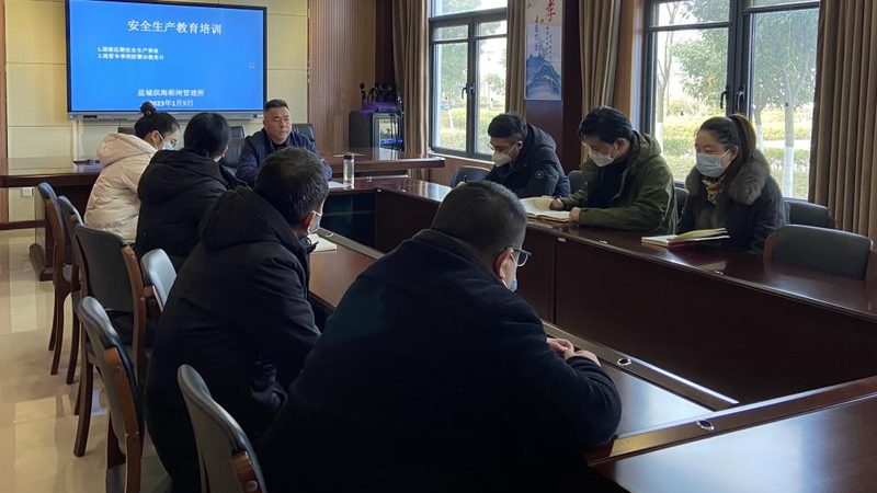 成人高考加分材料主要包括以下几类：